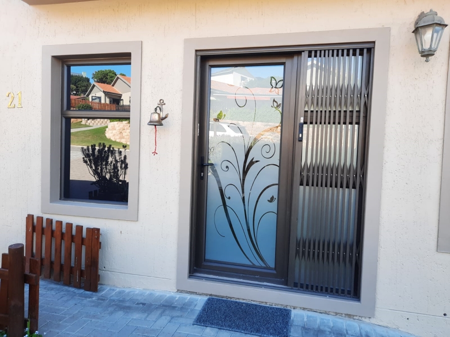 3 Bedroom Property for Sale in Bergsig Western Cape